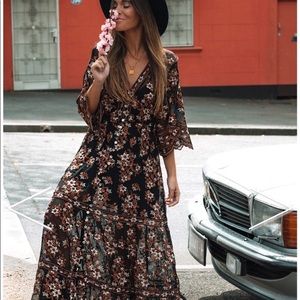 NWT Arnhem Elysian Maxi Dress Ebony